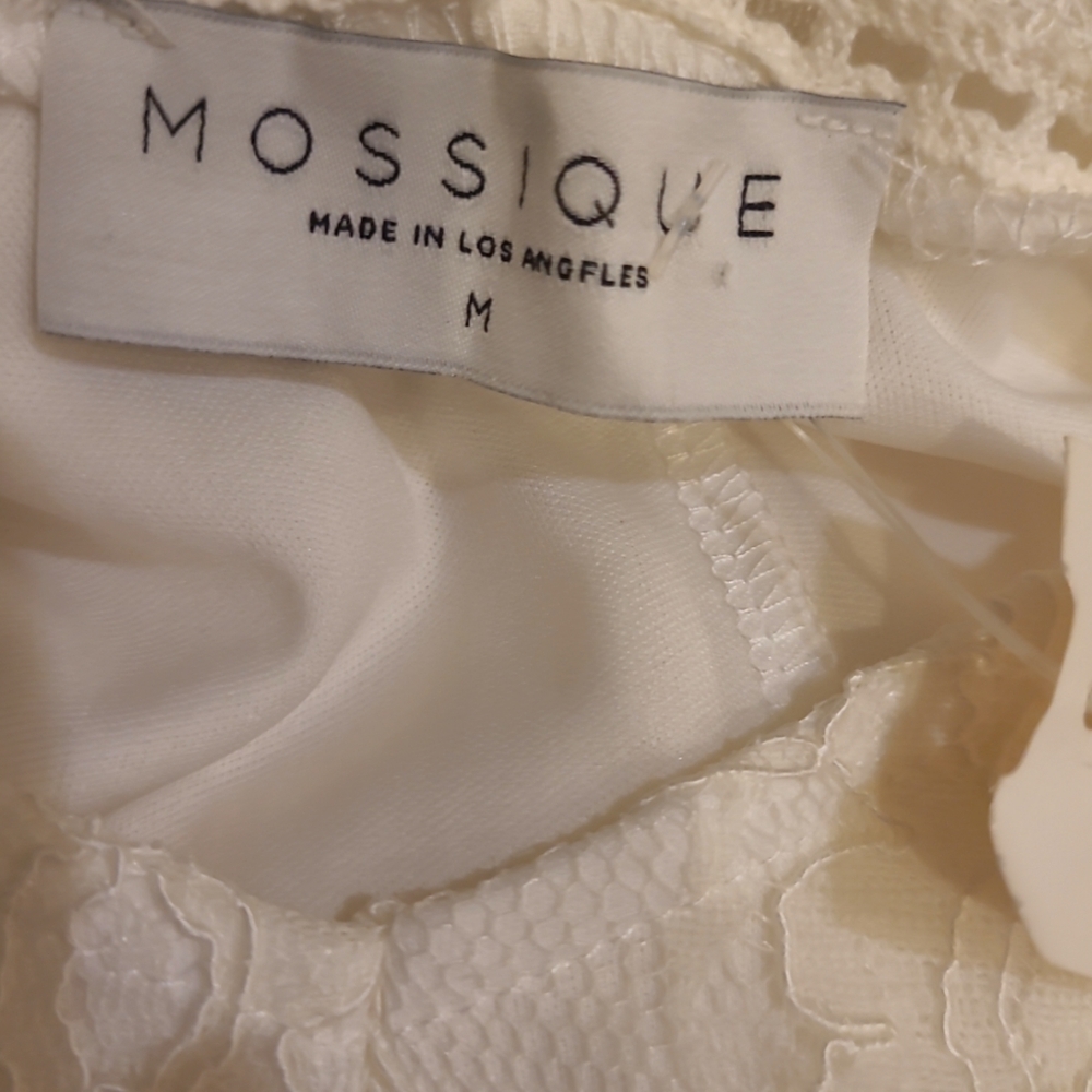 NWT Beautiful maxi dress. Creamy White Lace and spaghetti straps Medium - Picture 14 of 16